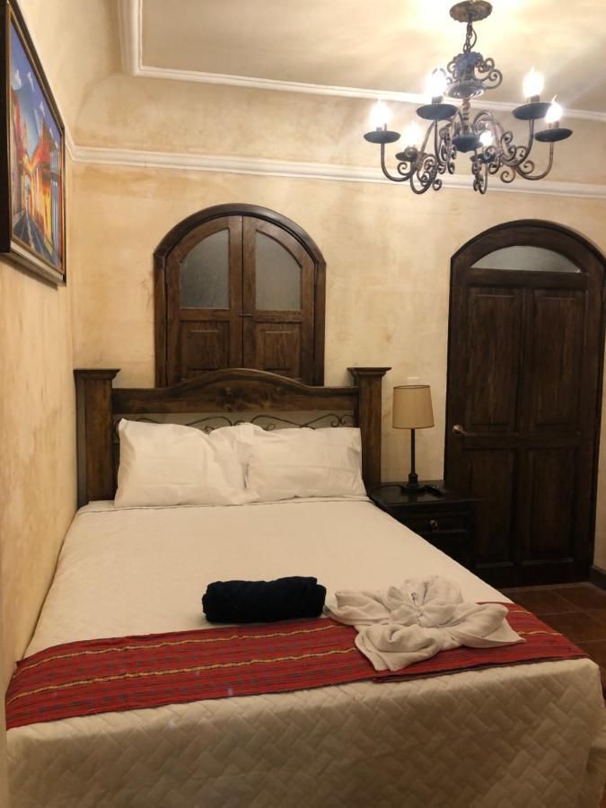 Hotel Mansion Del Rey By San Sebastian 안티구아 과테말라 외부 사진